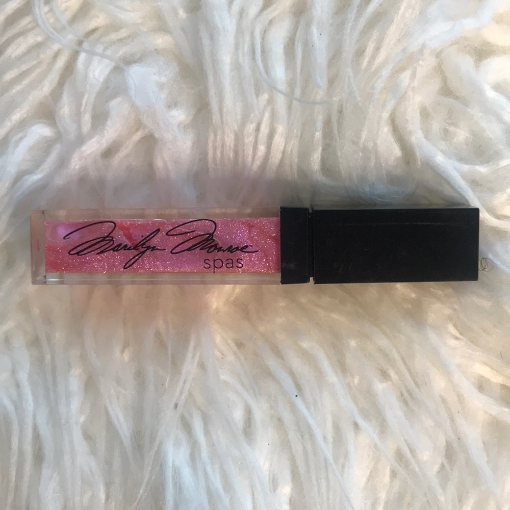 Marilyn Monroe Spa Pink Kisses Gloss